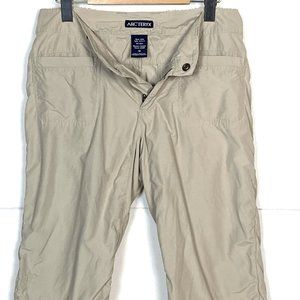 Arc'teryx Beige Bermuda Length Shorts 14" Hiking Women's Size10